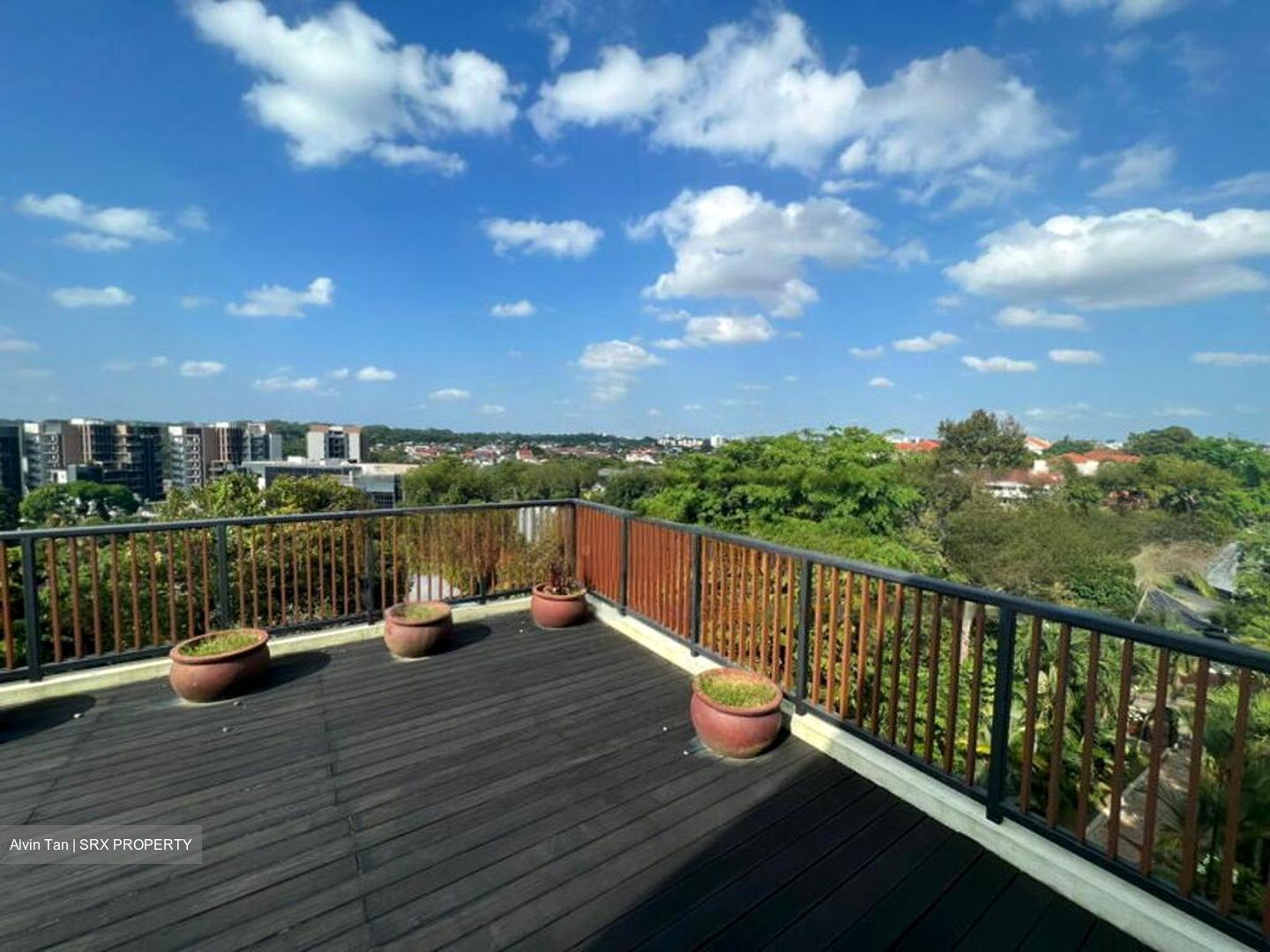 Fourth Avenue (D10), Detached #480065311